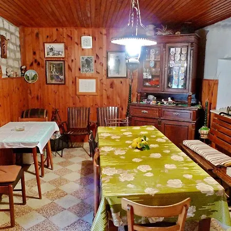 Stone House Dalmatino Holiday home